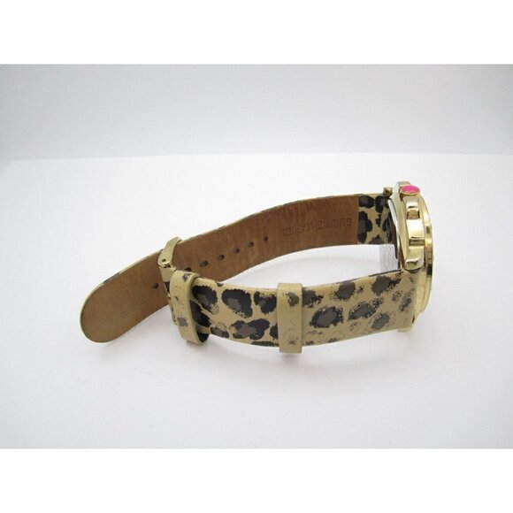 Women Betsey Johnson Quartz WR Analog Dial Lepoard Watch (G348) - Picture 8 of 9